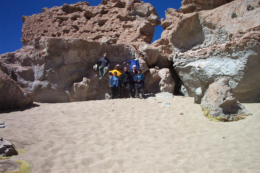 054 - group at desert of dali